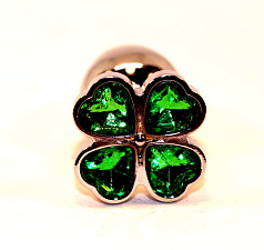 Пробка анальная металл с зелеными камешками-сердечками - клевер