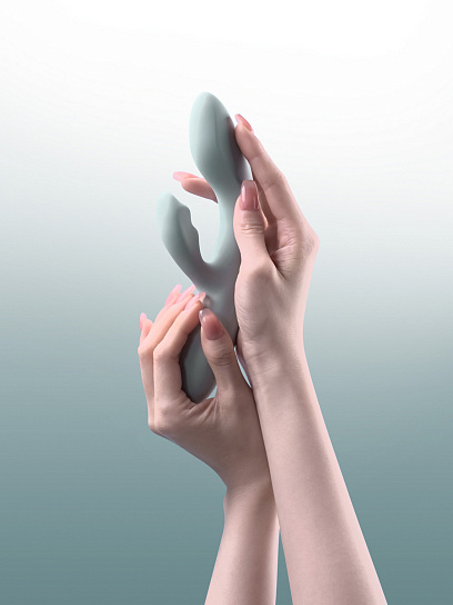 Вибростимулятор-кролик с функцией нагрева Svakom Chika 