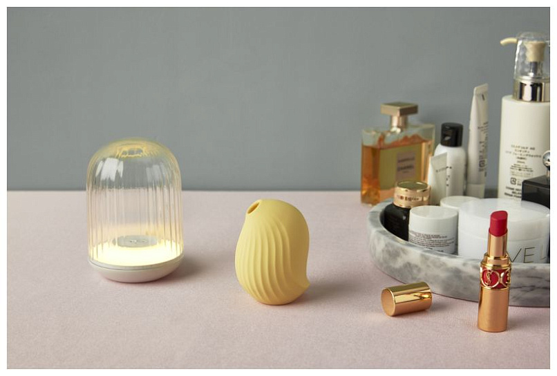 Вибростимулятор с функцией вакуумной стимуляции Cuddly Bird, желтый