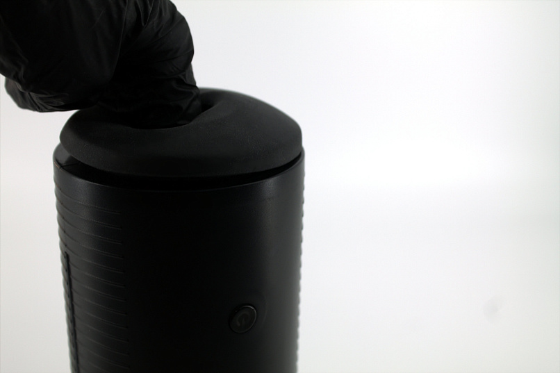 Мастурбатор интерактивный Kiiroo Titan Experience