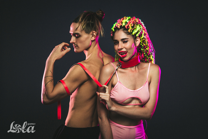 Ошейник регулируемый PARTY HARD CIRCUS, красный