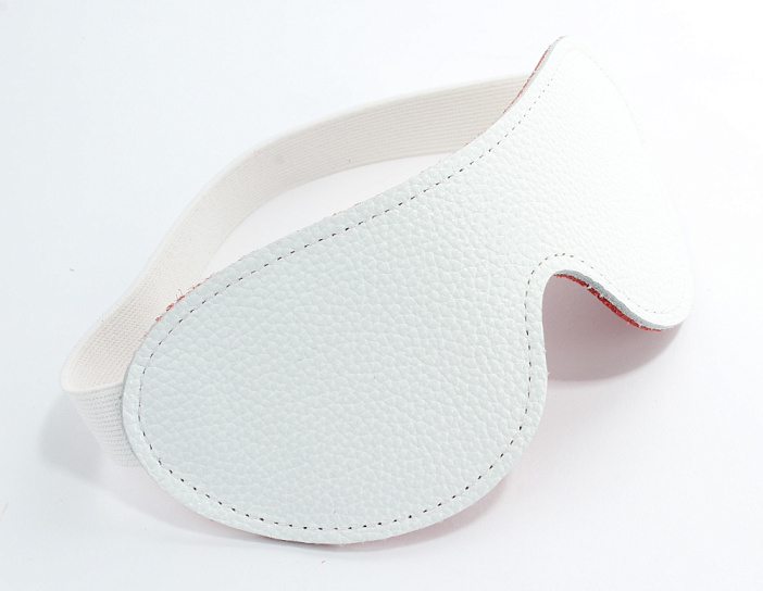 Белая кожаная маска на глаза