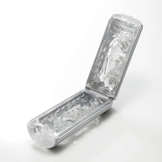 Мастурбатор с вакуумным эффектом Tenga Flip Hole, серебристый
