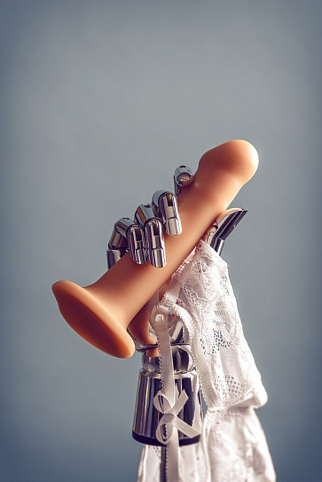 Ремневой страпон на присоске Strap-on-me L, 19 см, телесный