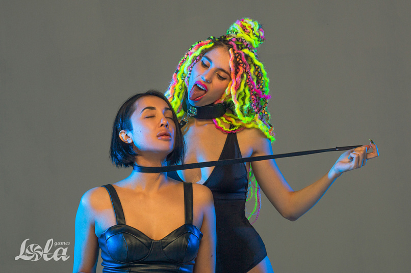 Ошейник регулируемый PARTY HARD CIRCUS, черный