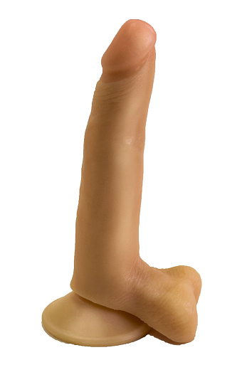Дилдо на присоске с мошонкой Love Toy телесный 16,5 см