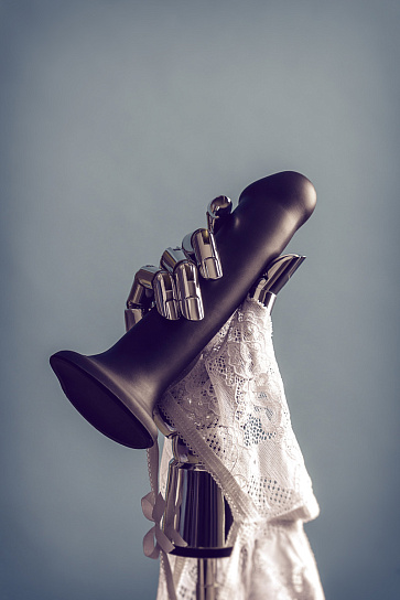 Ремневой страпон на присоске Strap-on-me L, 19 см, черный