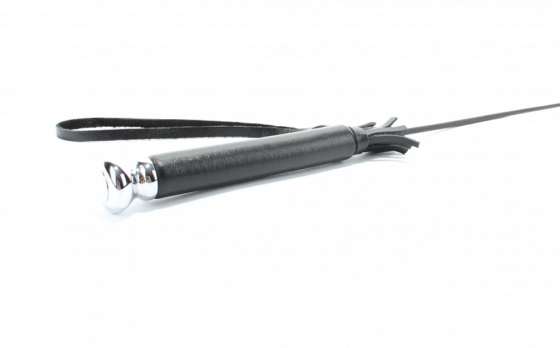 Черный стек из кожи