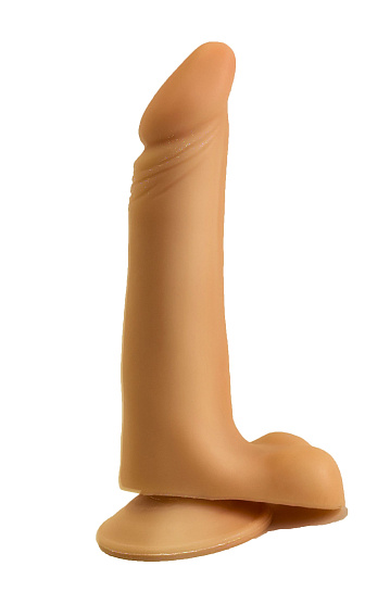 Дилдо на присоске мошонкой Love Toy телесный 17,8 см