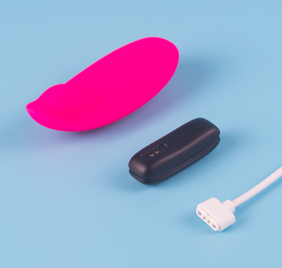 Розовый клиторальный smart-стимулятор Magic Motion Candy 7,8 см