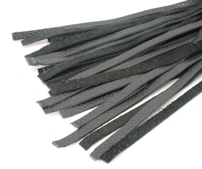 Черная плеть со штырьком для насадок