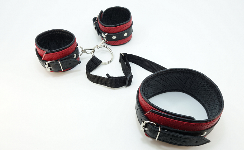 Наручники с ошейником из натуральной кожи