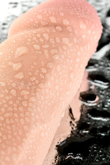 Вибратор телесного цвета на присоске ToyFa RealStick Elite, 20 см