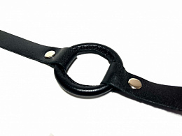 Кожаный кляп-кольцо BDSM Арсенал, черный