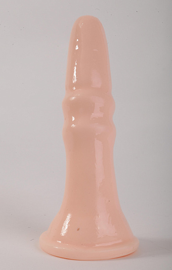 Недорогая анальная пробка из ПВХ, телесного цвета