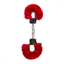 Мягкие наручники с красным мехом Easytoys Furry Handcuffs