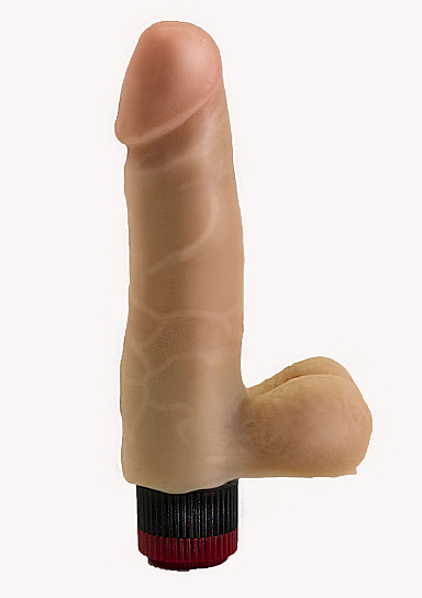 Классический интимный вибратор-реалистик LoveToy 15,5 см