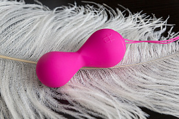 Розовые вагинальные шарики Magic Kegel, управление со смартфона